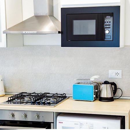 Appartamento Perla Verde, Wifi E Air Con カーラゴノネ エクステリア 写真