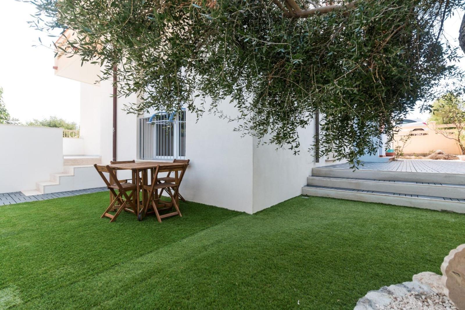 Appartamento Perla Verde, Wifi E Air Con カーラゴノネ エクステリア 写真