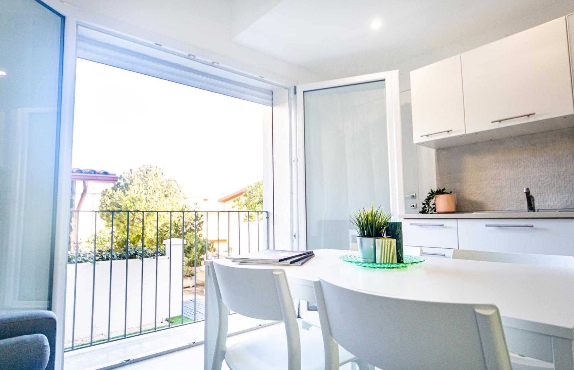 Appartamento Perla Verde, Wifi E Air Con カーラゴノネ エクステリア 写真